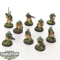 Astra Militarum - 9x Cadian Shock Troops - bemalt