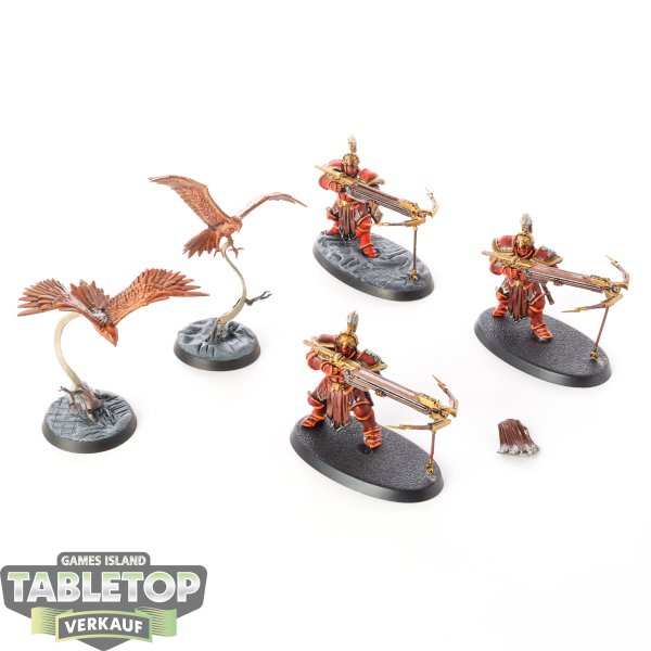 Stormcast Eternals - 3x Vanguard-Raptors With Longstrike Crossbows - bemalt