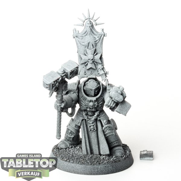 Black Templars - Captain in Terminator Armour - grundiert