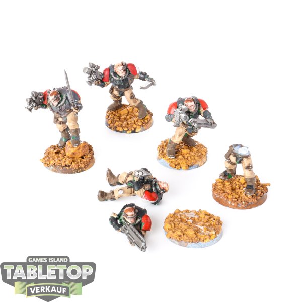 Space Marines - 5 x Scouts klassisch - bemalt