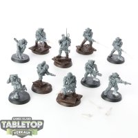 Astra Militarum - 10 x Cadian Shock Troops - teilweise...