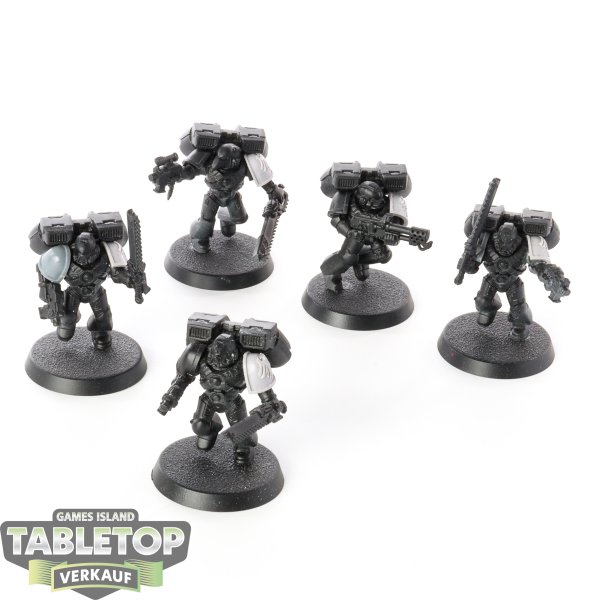 Raven Guard - 5 x Assault Squad - teilweise bemalt