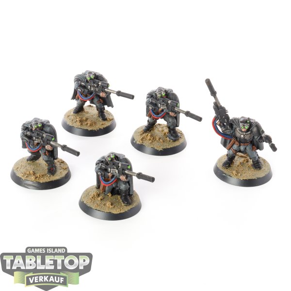 Space Marines -  5 x Scouts klassisch - bemalt