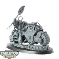 White Scars - Primaris Chaplain on Bike - unbemalt