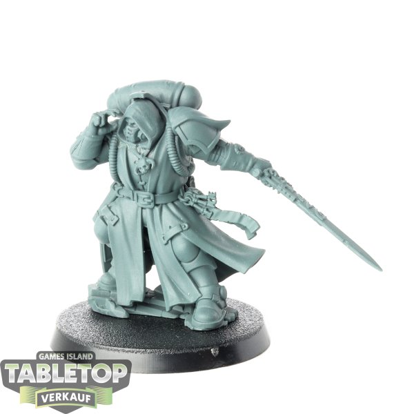Space Marines - Primaris Librarian in Phobos Armour - grundiert