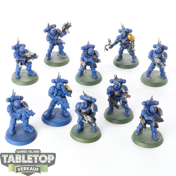 Space Marines - 10x Primaris Infiltrators - bemalt