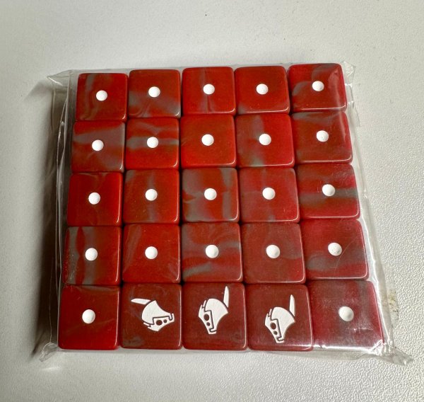 Baron of Dice - Robot Helm, Red 16mm Square Corner Dice (25)