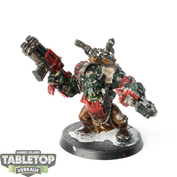 Orks - Ork Warboss with Big Choppa - bemalt