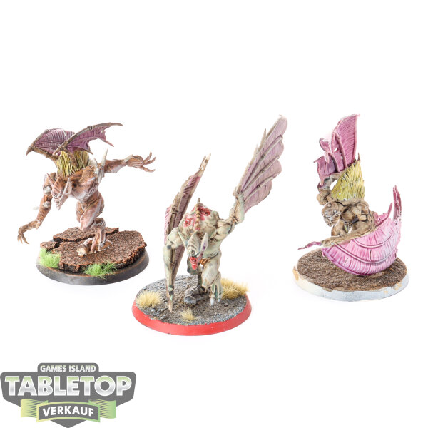 Flesh-eater Courts - 3 x Crypt Flayers - bemalt