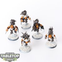 Orks - 5x Ork Stormboyz - teilweise bemalt