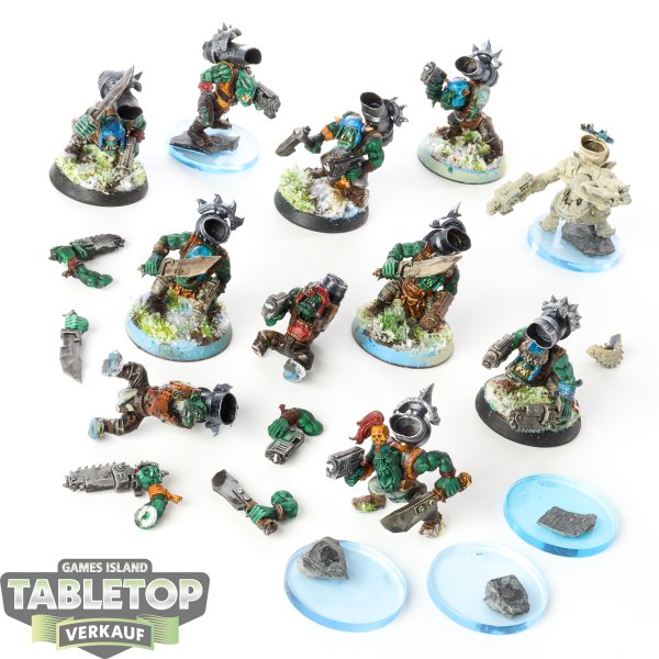 Orks - 11x Ork Boyz - teilweise bemalt