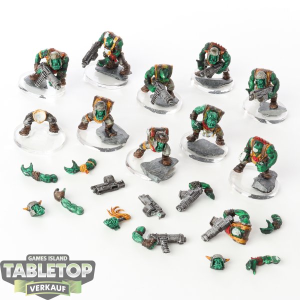 Orks - 10x Ork Boyz - teilweise bemalt