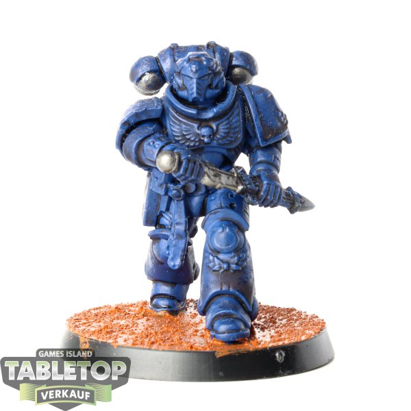 Ultramarines - Primaris Lieutenant Cassius - teilweise bemalt