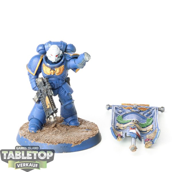 Space Marines - Agent klassisch - bemalt