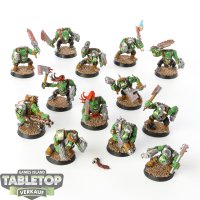 Orks - 13x Ork Boyz - bemalt