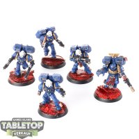 Ultramarines - 5 Assault Marines - bemalt