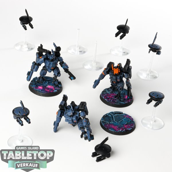 Tau Empire - 3 x XV8 Crisis Battlesuit Team - bemalt