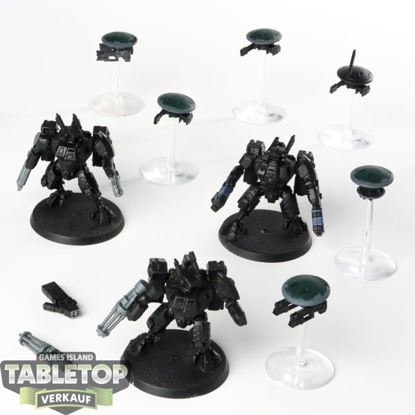 Tau Empire - 3 x XV8 Crisis Battlesuit Team - teilweise bemalt