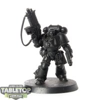 Space Marines - Primaris Lieutenant - grundiert