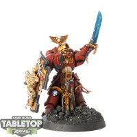 Space Marines - Captain with Relic Shield - bemalt