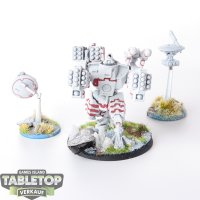 Tau Empire - XV88 Broadside Battlesuit - teilweise bemalt