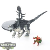 Seraphon - Saurus Oldblood on Carnosaur - grundiert