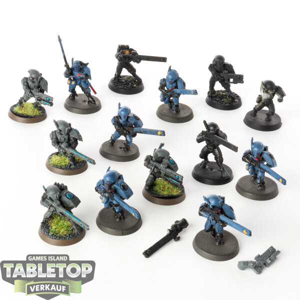 Tau Empire - 14x Fire Warriors Strike Team - teilweise bemalt