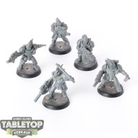 Space Marines - 5 x Scouts klassisch - unbemalt