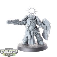 Space Marines - Lieutenant with Storm Shield - unbemalt