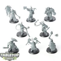 Slaves to Darkness - 8x Iron Golems - unbemalt