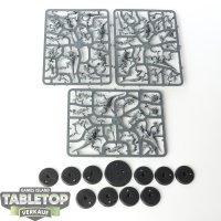 Tyraniden - 10 x Termagants - im Gussrahmen