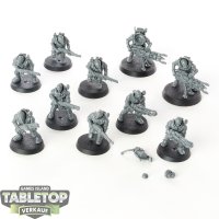 Genestealer Cults - 10x Neophyte Hybrids - unbemalt