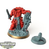 Blood Angels - Captain with Relic Shield - teilweise bemalt