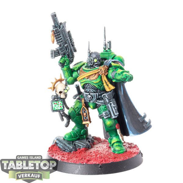 Space Marines - Captain in Phobos Armour - bemalt