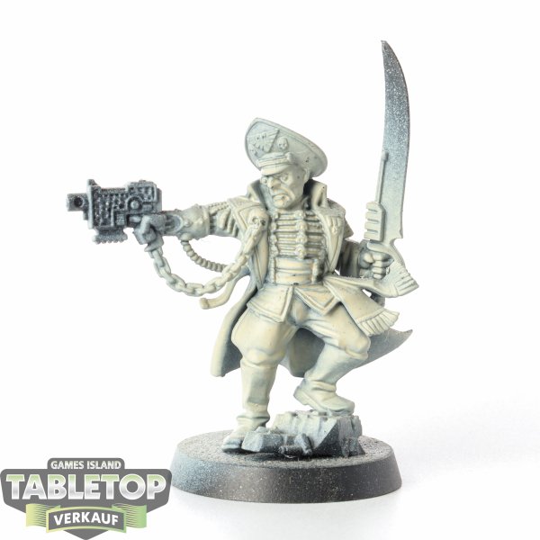 Astra Militarum - Officio Prefectus Commissar - grundiert