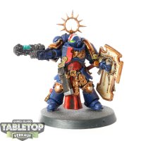 Ultramarines - Lieutenant with Storm Shield - bemalt