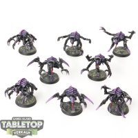 Tyraniden - 8x Genestealer - bemalt