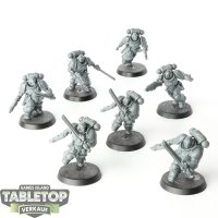 Black Templars - 7 x Assault Intercessors - unbemalt