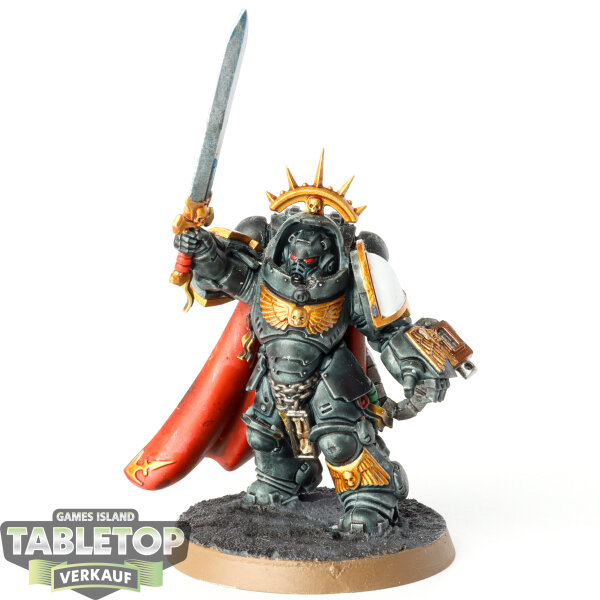 Black Templars - Captain in Gravis Armour klassisch - bemalt