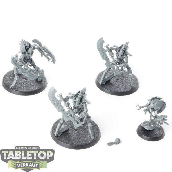 Necrons - 3x Skorpekh Destroyers - unbemalt