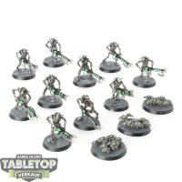 Necrons - 10 Necron Warriors & 3 Scarabs - bemalt