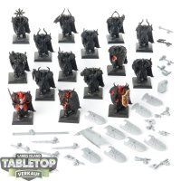 Warriors of Chaos - 15x Chaos Warriors - teilweise bemalt