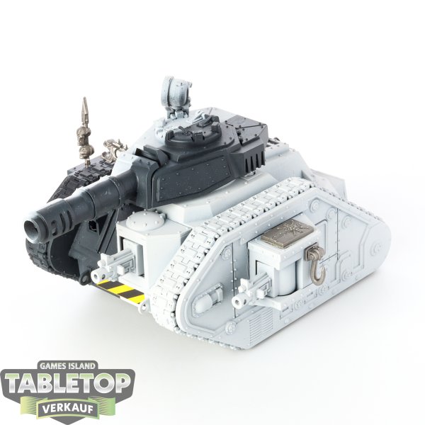 Astra Militarum - Leman Russ Battle Tank - teilweise bemalt