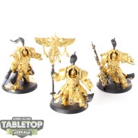 Adeptus Custodes - 3x Allarus Custodians - teilweise bemalt