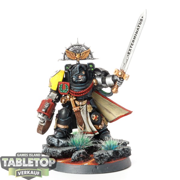 Deathwatch - Captain in Terminator Armour - bemalt