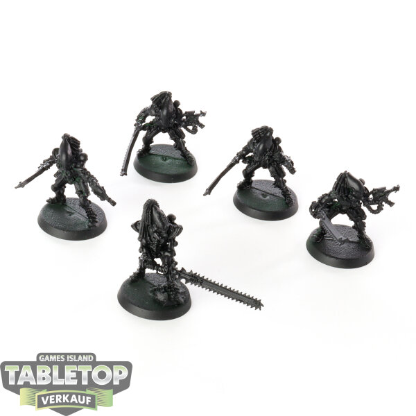 Craftworlds - 5x Striking Scorpions klassisch - grundiert