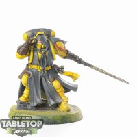 Imperial Fists - Primaris Librarian in Phobos Armour -...