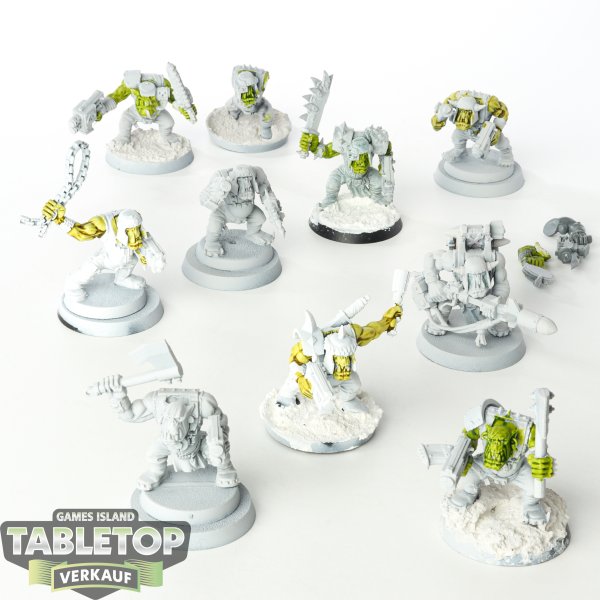 Orks - 10 x Ork Boyz - teilweise bemalt