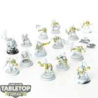 Orks - 14 x Ork Boyz - teilweise bemalt