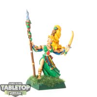 Wood Elf Realms - Sorceress on Foot - bemalt